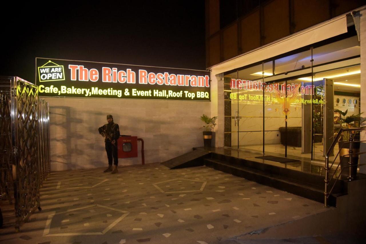 לאהור The Rich Hotel & Apartments מראה חיצוני תמונה