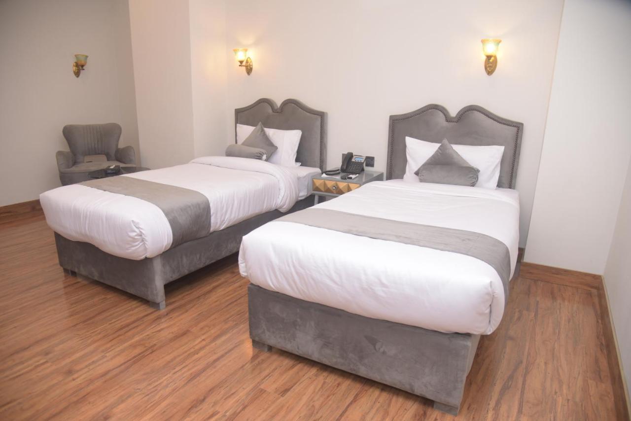 לאהור The Rich Hotel & Apartments מראה חיצוני תמונה