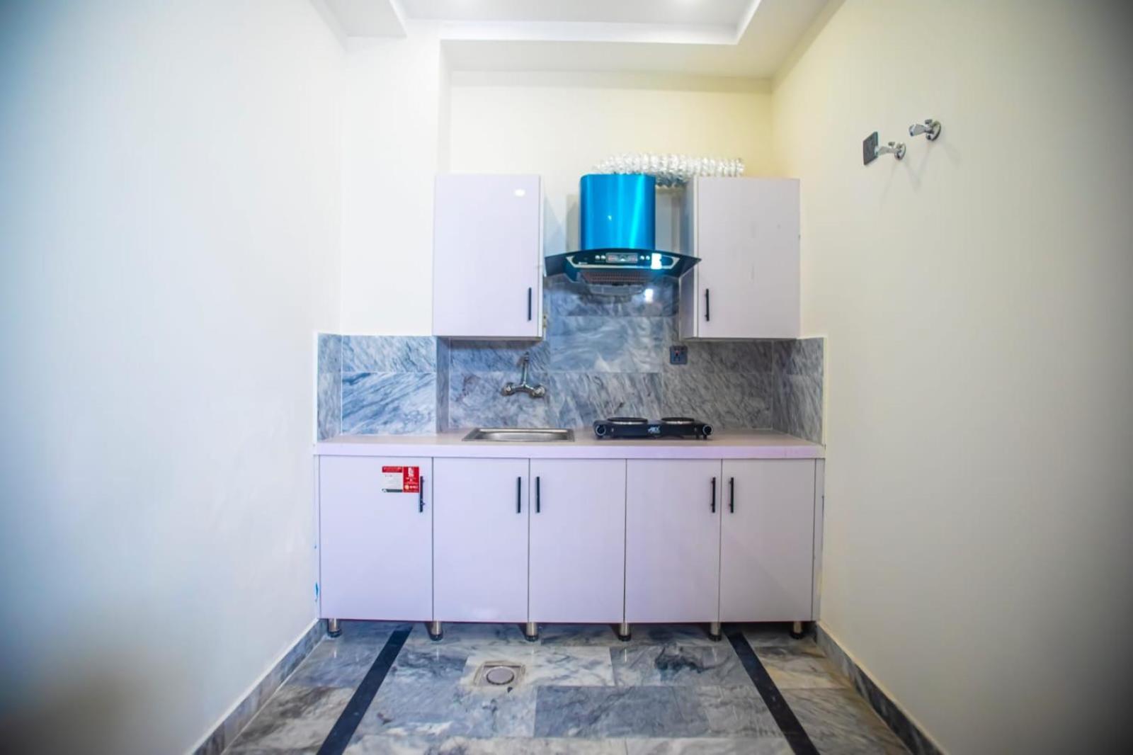 לאהור The Rich Hotel & Apartments מראה חיצוני תמונה