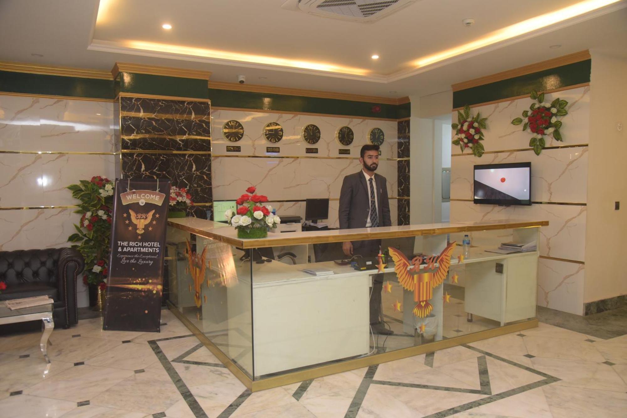 לאהור The Rich Hotel & Apartments מראה חיצוני תמונה